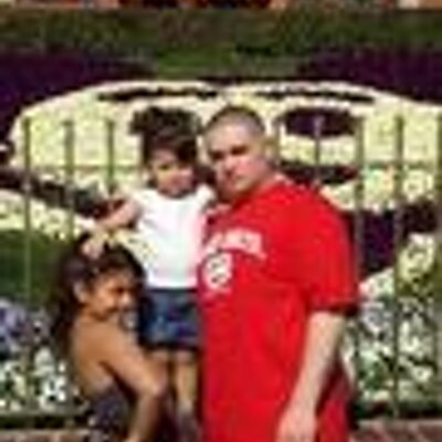 Profile Picture of Alysia Chavez ♥ (@twilightluvrrr) on Twitter