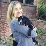 Profile Picture of Emily Hogan Hanley (@elaynehogan) on Instagram