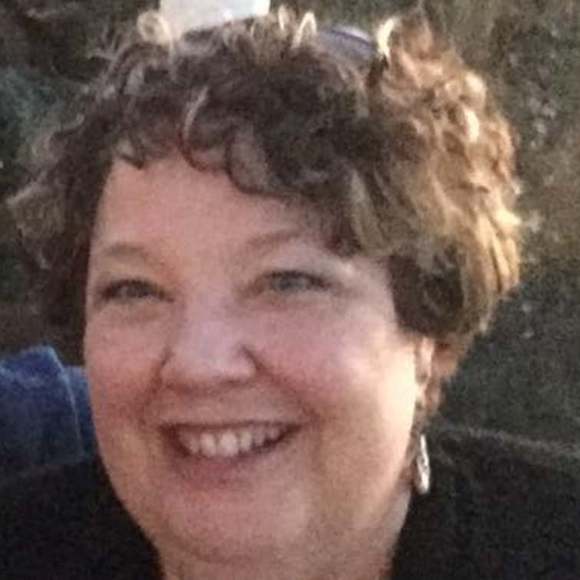 Profile Picture of Vicki Stegmann (@vickistegmann) on Poshmark