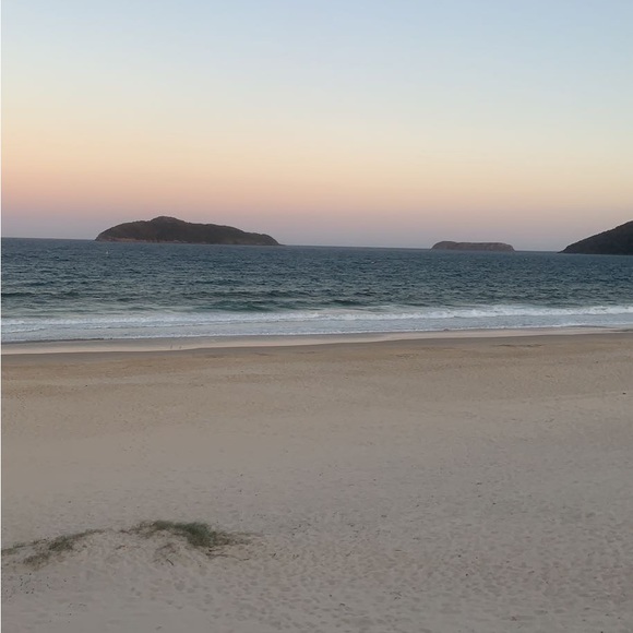 Profile Picture of Chelsey Mainey (@chelseymainey) on Poshmark