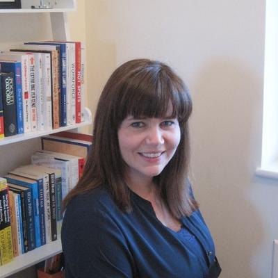 Profile Picture of Amanda Watts FCIPD (@AmandaWatts100) on Twitter