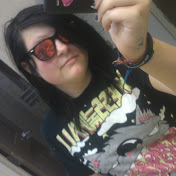 Profile Picture of Lara Sullivan (@larafuse) on Youtube