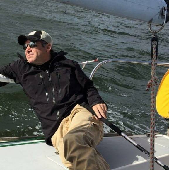 Profile Picture of Brian Spicuzza (@brianspicuzza) on Poshmark