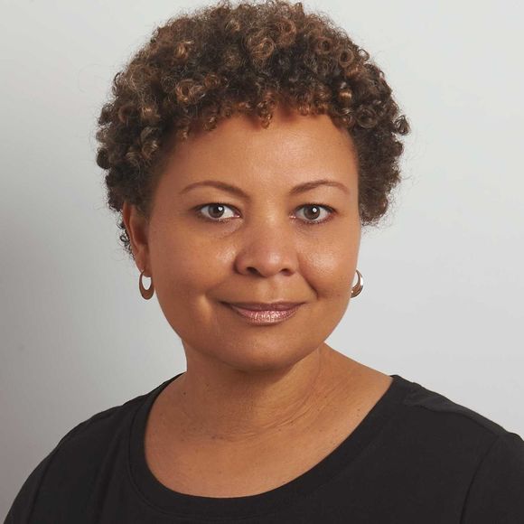 Profile Picture of Anette During (@aduring) on Poshmark