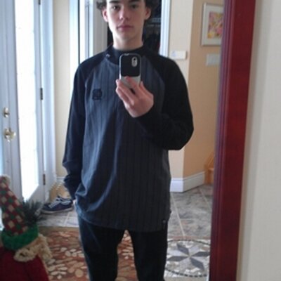 Profile Picture of Vincent Ouellette (@Vincentouellett) on Twitter