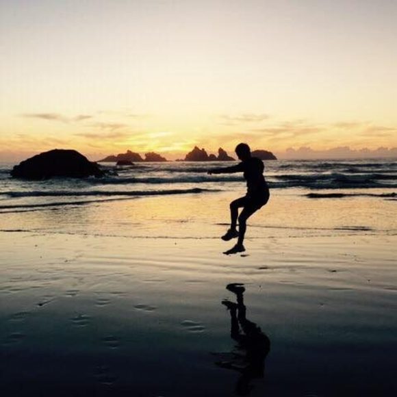 Profile Picture of Janice Caine-brewster (@gibsongirl1946) on Poshmark