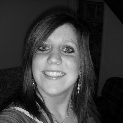 Profile Picture of Lysette Scott-Blore (@LetsSB) on Twitter