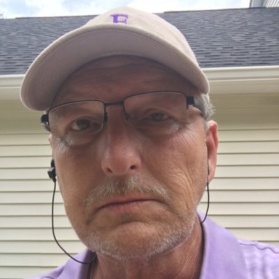 Profile Picture of Chris Holtzclaw (@Clawdogg60) on Twitter
