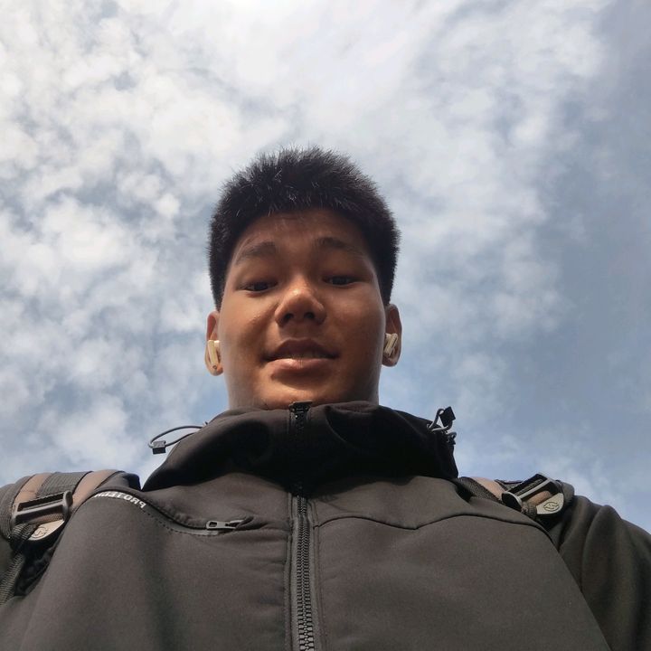Profile Picture of Saw Daniel (@sawdaniel27.5) on Tiktok