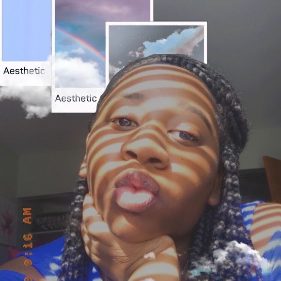 Profile Picture of Dametria Lawson (@omgdametria) on Poshmark