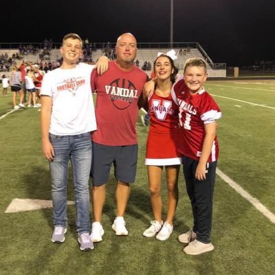Profile Picture of Brandon R. Rust (@15turfmaster) on Twitter