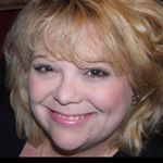 Profile Picture of Julie Clemons (@julee1970) on Instagram