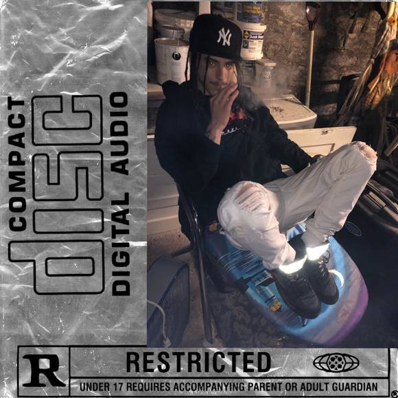 Profile Picture of Ian Morales (@ianm123) on Poshmark