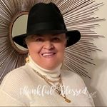 Profile Picture of Glenda Hall (@glend_ahall) on Instagram