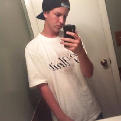 Profile Picture of James Abendroth (@abendroth666) on Twitter