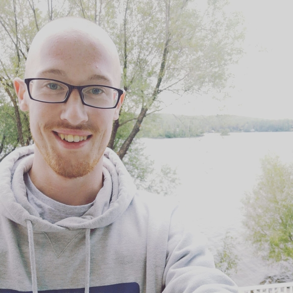 Profile Picture of Johnny Wheeler (@johnnywheeler18) on Poshmark