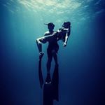 Profile Picture of 50 Shades Of Blue (@travel_toddler) on Instagram