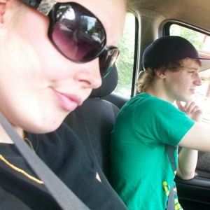 Profile Picture of Liz Scully (@irishbaby) on Myspace