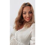 Profile Picture of DANIELLE-WeAreOneHair&Beauty (@daniellereynoldshair) on Instagram