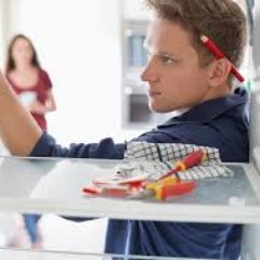 Profile Picture of Stephen Robe (@stephenrobe3) on Twitter