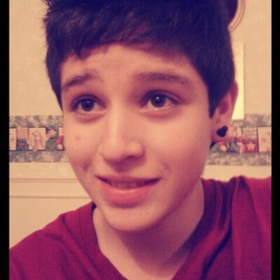 Profile Picture of Jose Viveros (@joseviveros1996) on Twitter