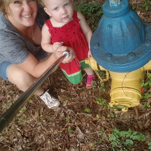 Profile Picture of Joby Robertson (@jobylr) on Poshmark