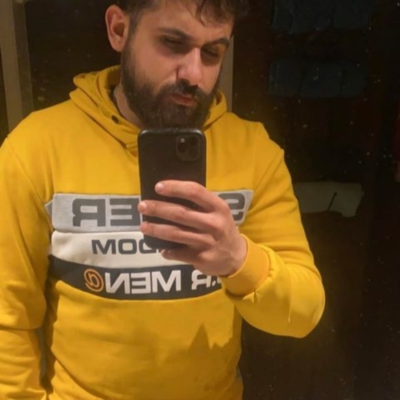 Profile Picture of Alaa Abdallah (@alaaabdallah494) on Poshmark