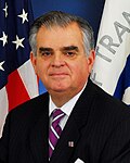 Profile Picture of Ray LaHoodon Wikipedia