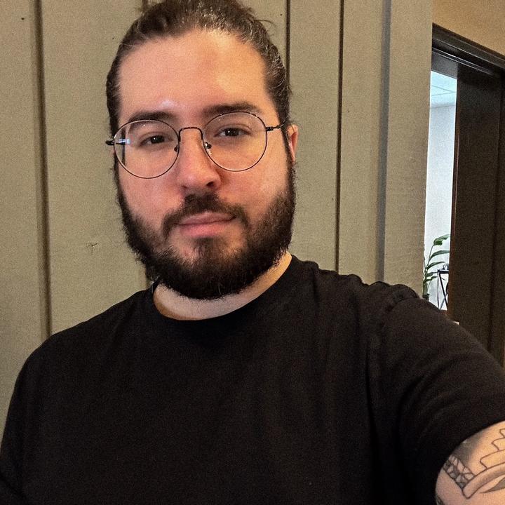 Profile Picture of Todd Michaud (@@toddloveshair) on Tiktok