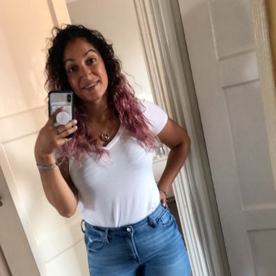 Profile Picture of Alexandra Abrego (@bkvickyy) on Twitter