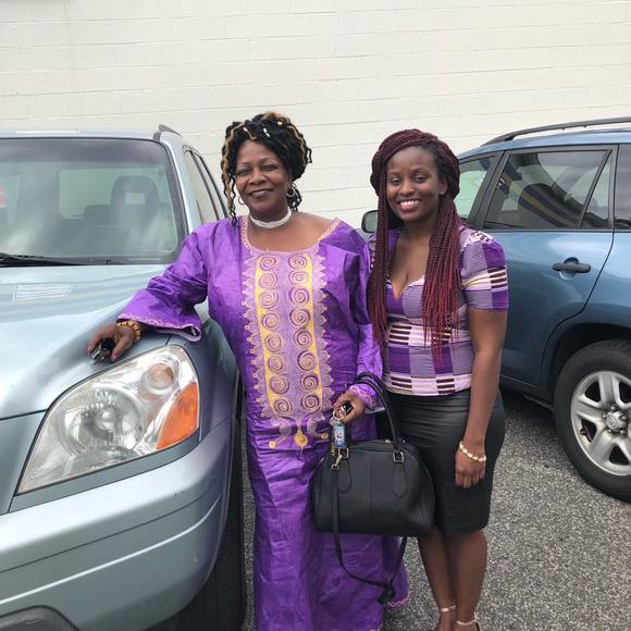 Zianab Sankoh - Poshmark Profile Picture of Zianab Sankoh (@zeeedimples) on Poshmark