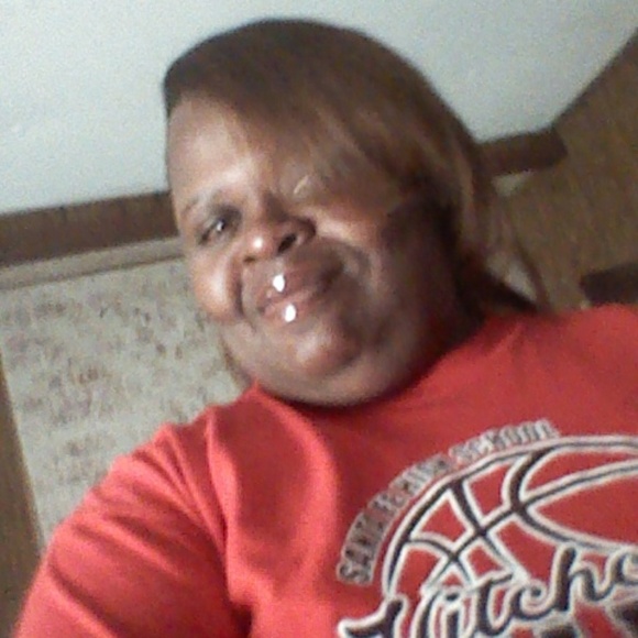 Profile Picture of Penny Blacknell (@penny9087) on Poshmark