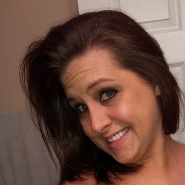 Profile Picture of Johnna Webb (@JohnnaWebb83) on Twitter