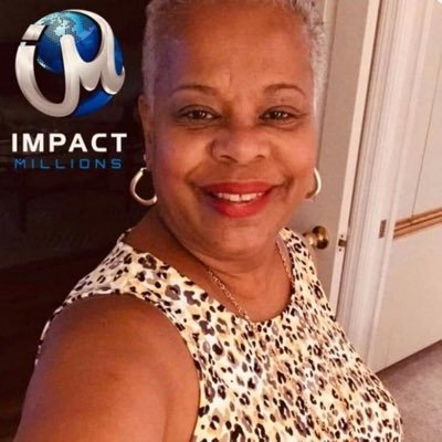 Profile Picture of Yolanda Melendez (@Yoleemel) on Twitter