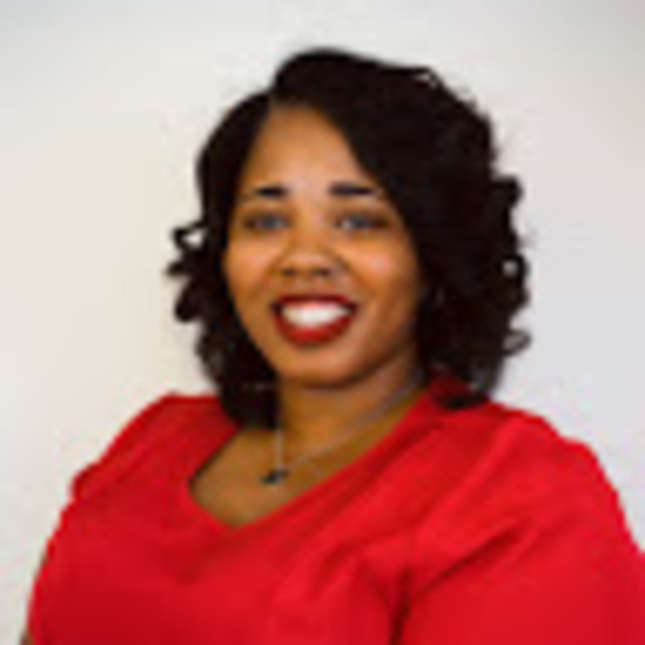 Profile Picture of Breanna Gomillion (@breannagomillio) on Poshmark