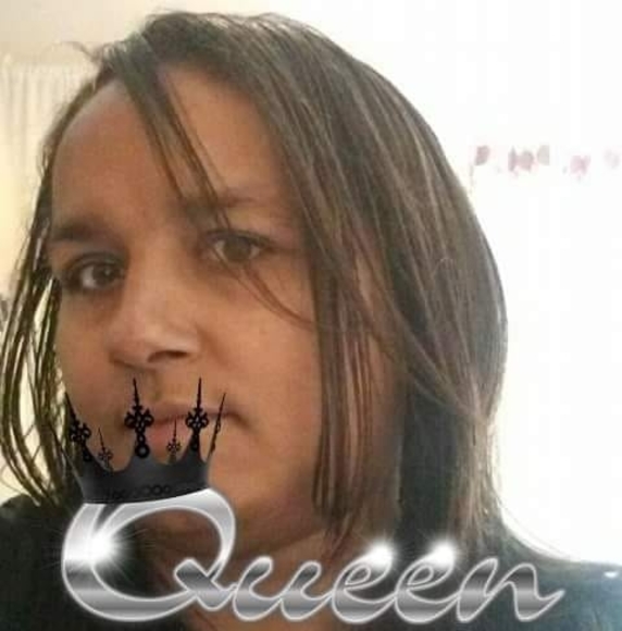 Profile Picture of Hazel Brown (@hazelbrown229) on Poshmark