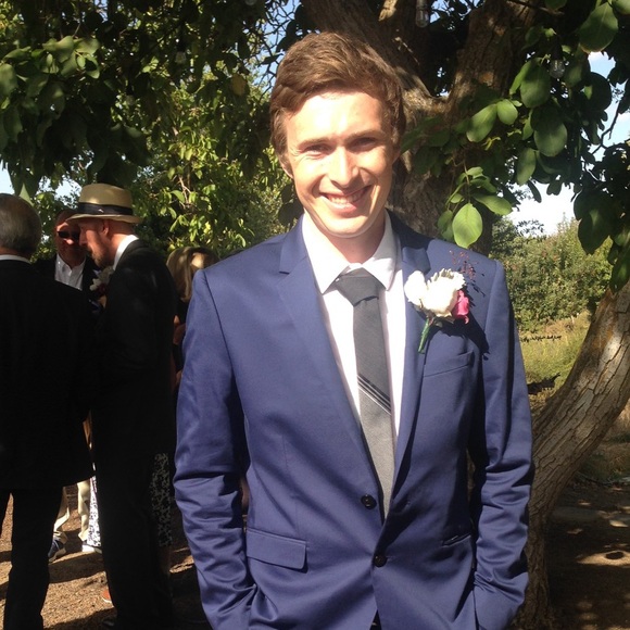 Profile Picture of Andrew Walker (@farmerandrew) on Poshmark