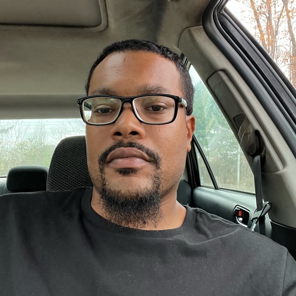 Profile Picture of Brian Carter (@briancarter866) on Poshmark