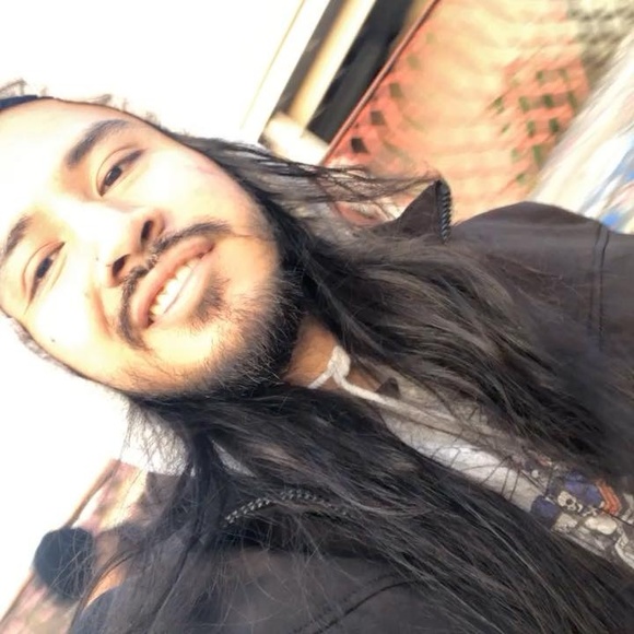 Profile Picture of Brian Alvarado (@fiveohtrez) on Poshmark