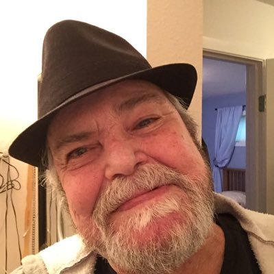 Profile Picture of Ron Benton (@RonBenton6) on Twitter