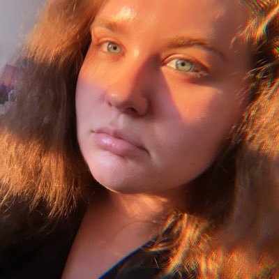 Profile Picture of Han Banan (@HannahLarsen10) on Twitter