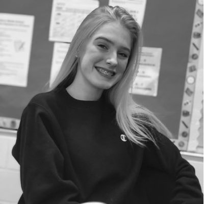 Profile Picture of Meredith Null  🖤 (@meredith_null) on Twitter