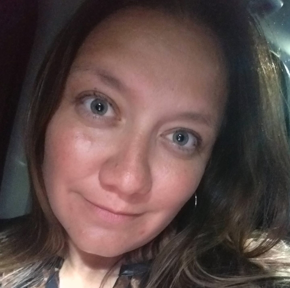 Profile Picture of Amanda Law foshee (@al23_03) on Poshmark