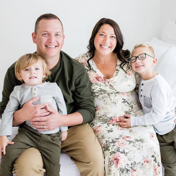 Profile Picture of Emily Seagraves (@emmykins8) on Poshmark