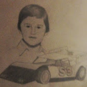 Profile Picture of Josh Schwartz (@jdschwartz) on Youtube