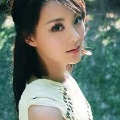 Profile Picture of Zhao Cecilia Huang (@Cecilia_Liee) on Twitter