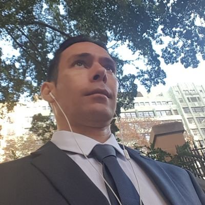 Profile Picture of Steve Sim (10Xer) (@Steven10xSim) on Twitter