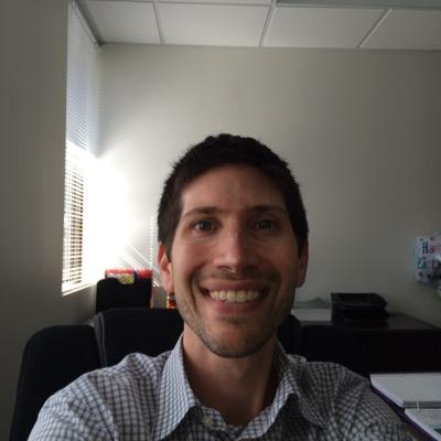 Profile Picture of Paul Weinberg (@pauliewalnuts80) on Twitter