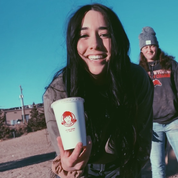 Profile Picture of Jenna Proctor (@jennaproctor01) on Poshmark