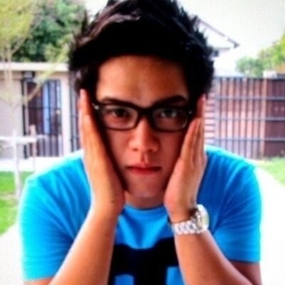 Profile Picture of Kenneth Alvarez (@KenAlvarez12) on Twitter
